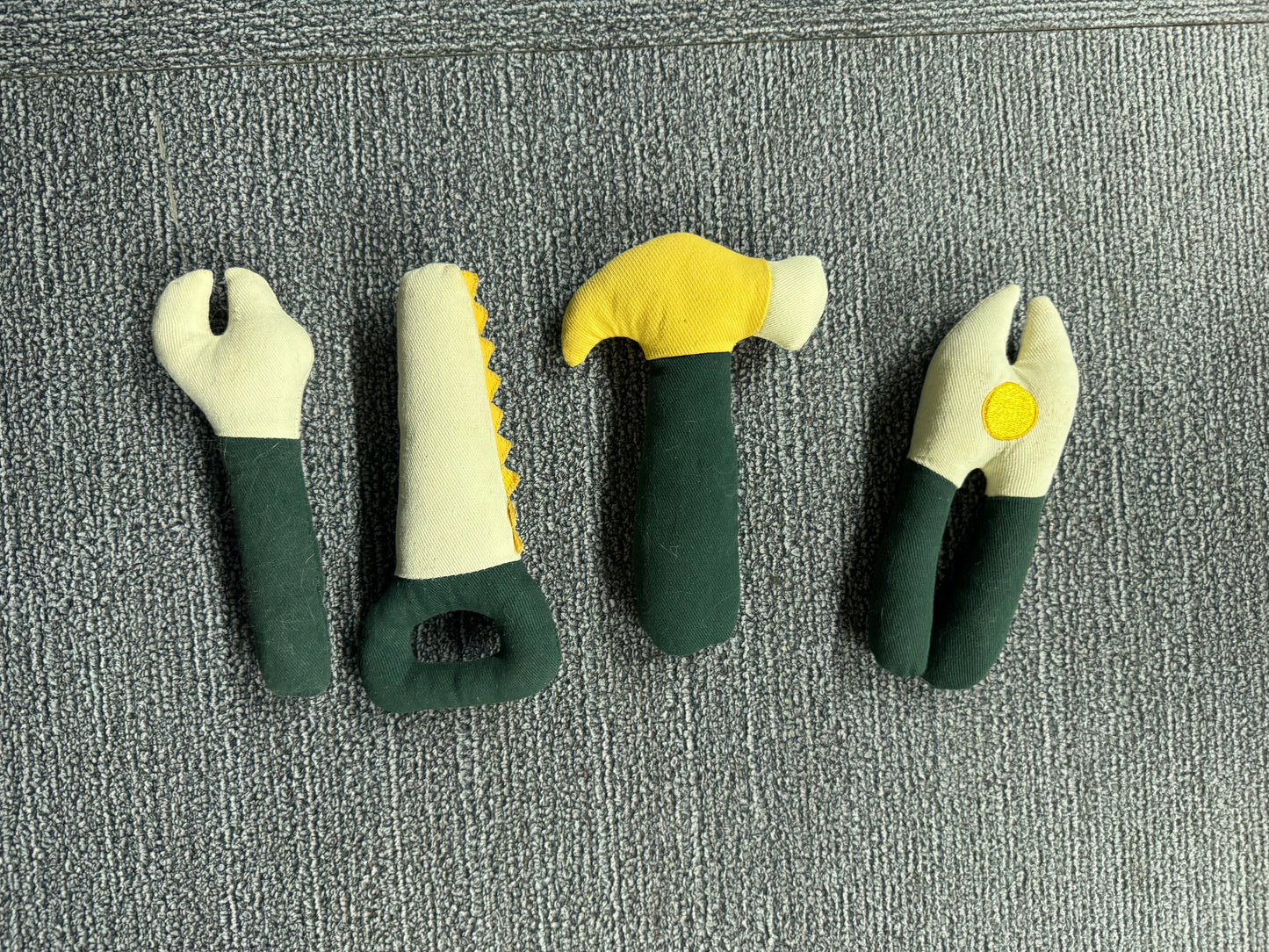 Joytale 4Pcs Tool-Shaped Catnip Pet Toys